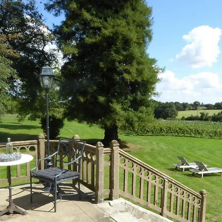 Chateau Breduriere Bed & Breakfast